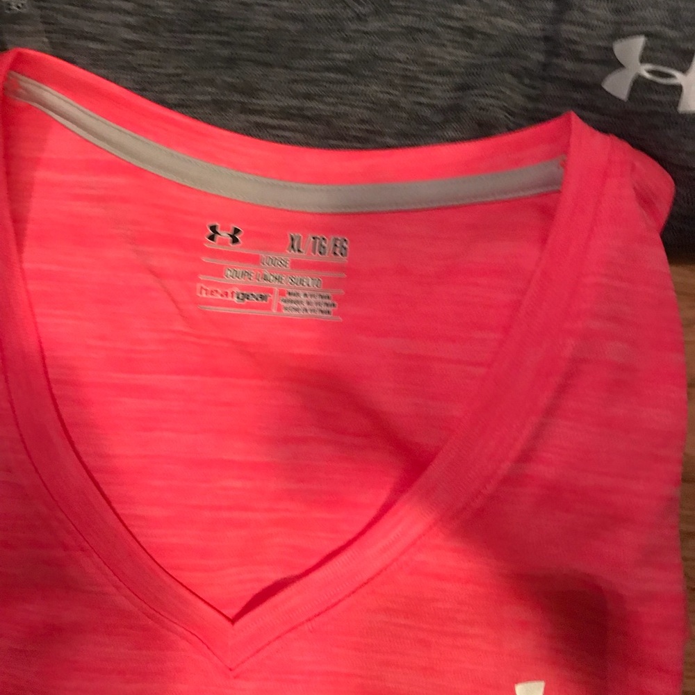 Brand new Under Armour bundle short sleeve tees